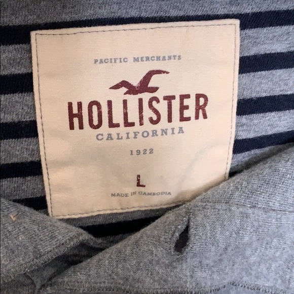 Gray Hollister long sleeve tee has never been worn - Picture 2 of 3